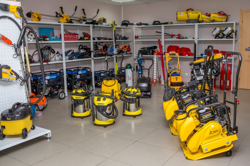 Арендовать или покупать новый?